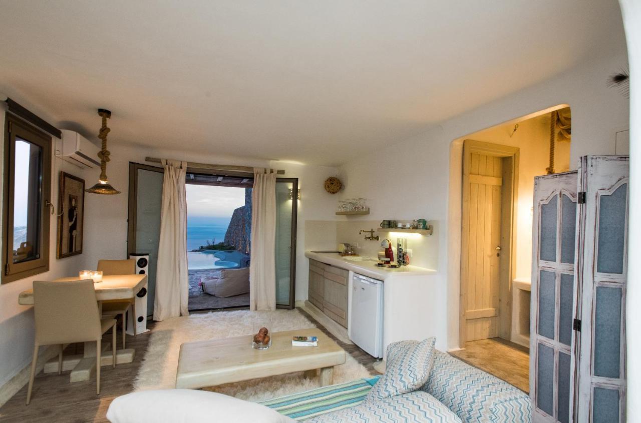 Amallini Suites Mykonos Супер-Парадайс-Біч Екстер'єр фото